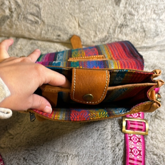 Verver Werks Leather and Suede Purse With Custom Strap - Picture 6 of 10